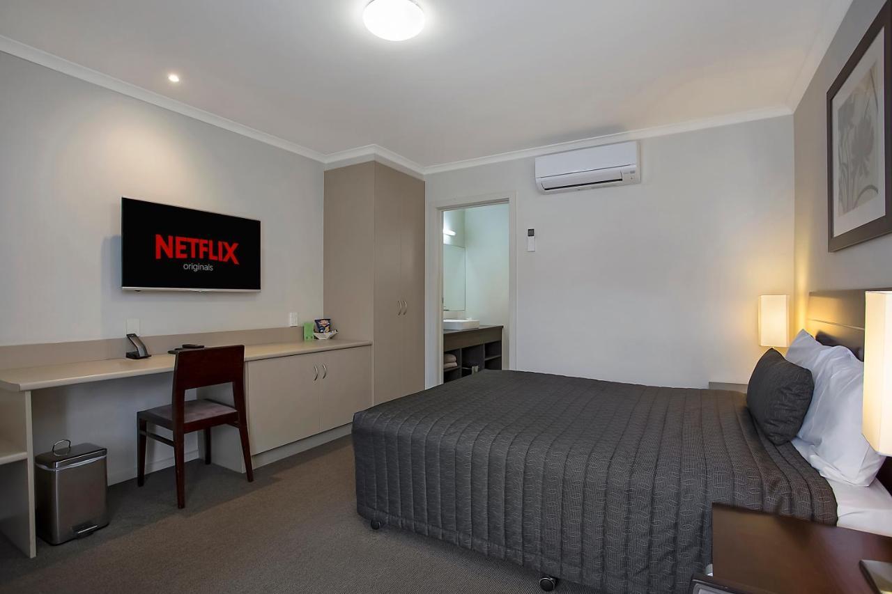Elm Tree Motel 워남불 외부 사진
