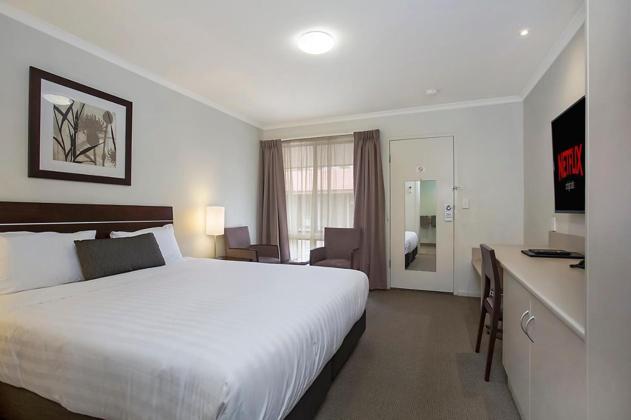 Elm Tree Motel 워남불 외부 사진